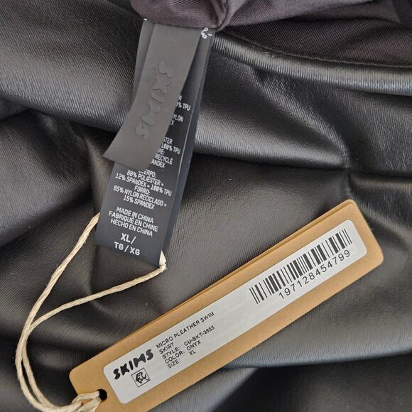Skims Faux Leather Skirt Swim Cover-Up Long Black | Women's XL | MINOR FLAWS - Picture 12 of 16